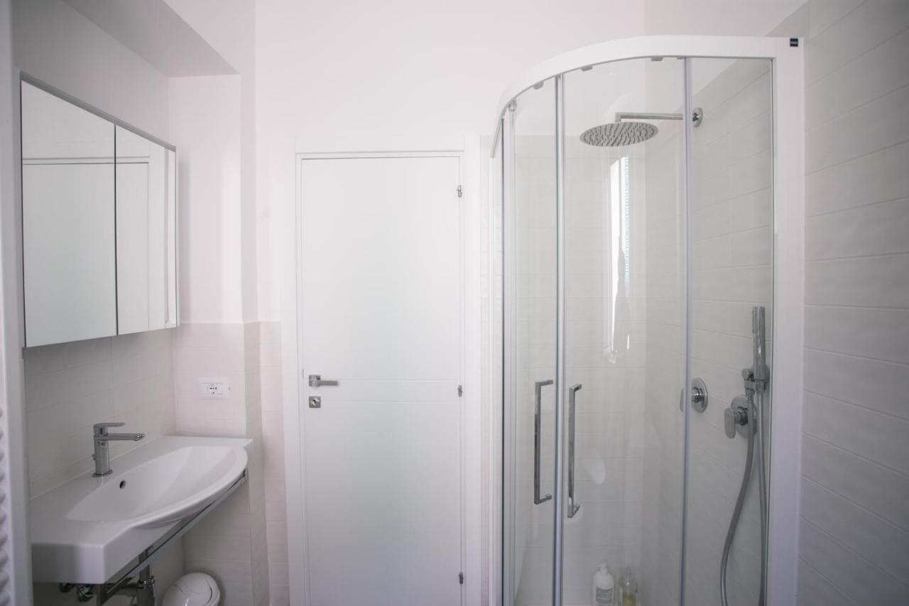 N237 - Numana, Trilocale A 100 Metri Dal Centro Appartement Buitenkant foto