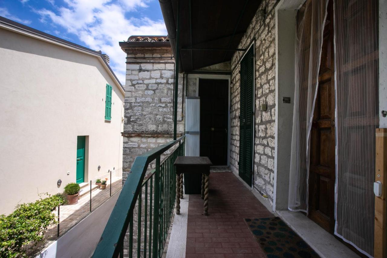 N237 - Numana, Trilocale A 100 Metri Dal Centro Appartement Buitenkant foto